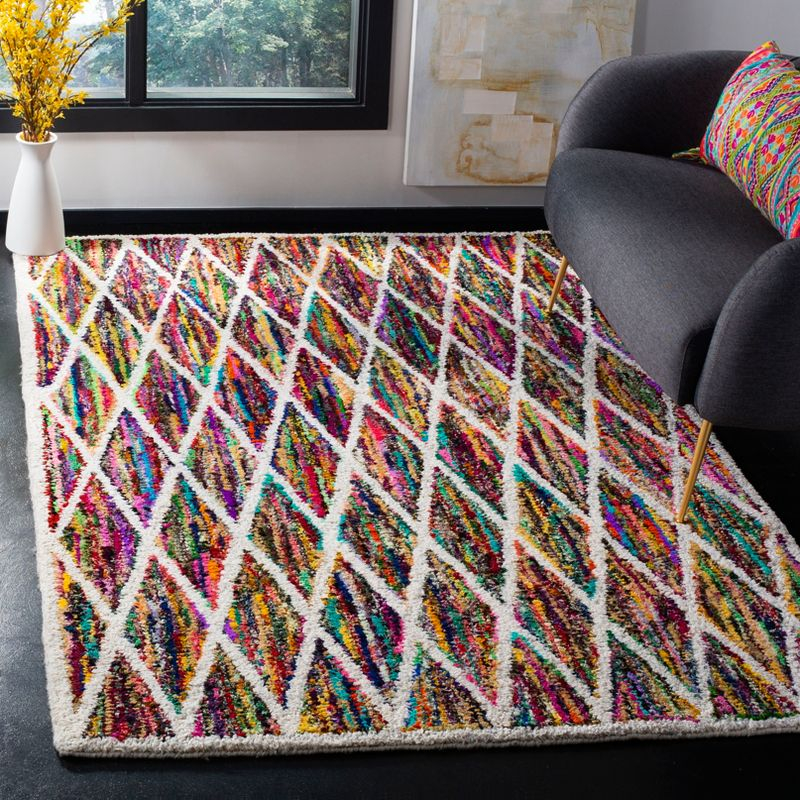 Nantucket NAN313 Hand Tufted Area Rug - Multi - 3'x5' - Safavieh.
