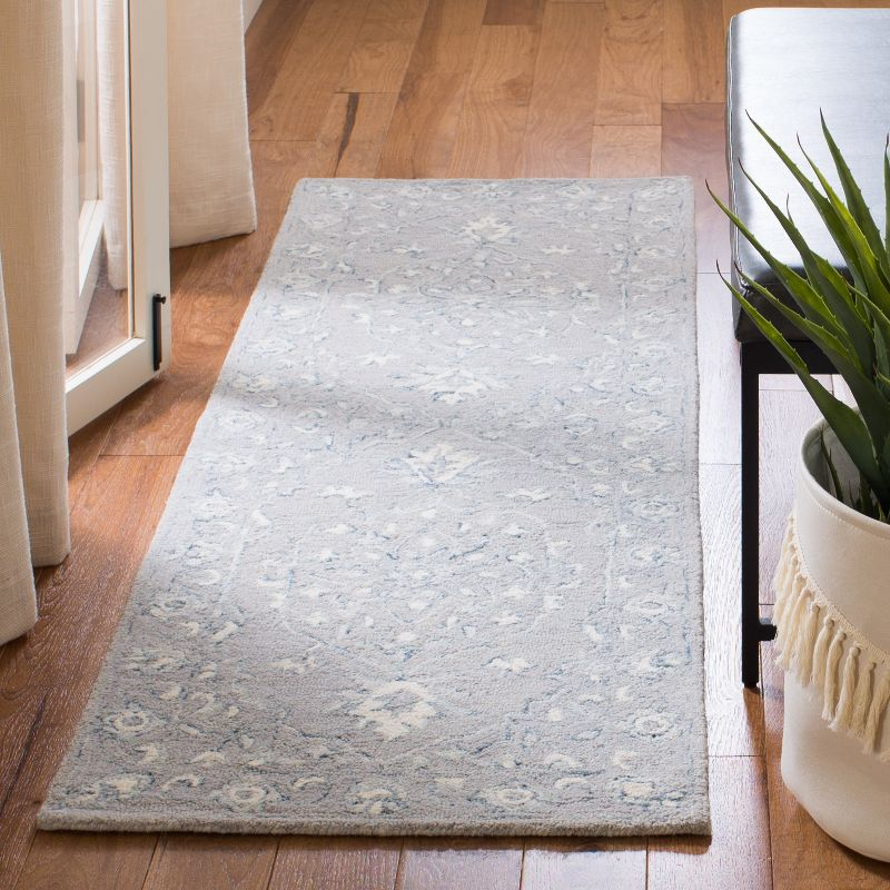 Micro-Loop MLP504 Hand Tufted Indoor Runner Rug - Light Grey/Ivory - 2'3"x9' - Safavieh