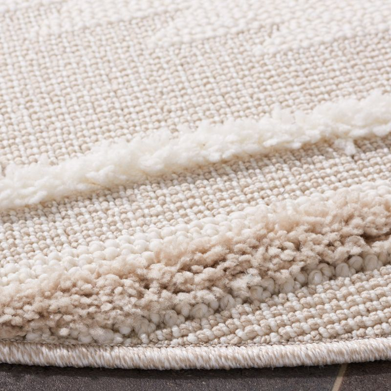 Trends TRD110 Power Loomed Area Rug - Beige/Ivory - 6'7" round - Safavieh.