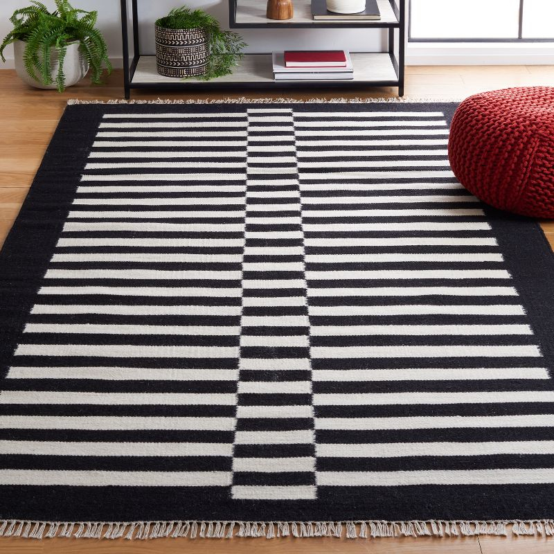 Striped Kilim STK805 Flat Weave Area Rug - Black/Ivory - 8'x10' - Safavieh