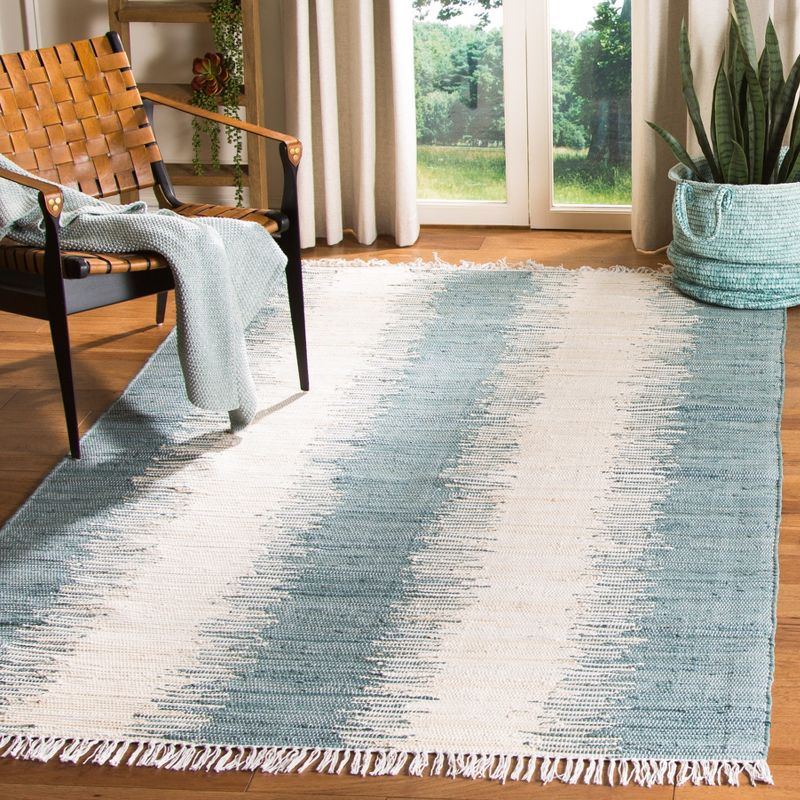 Montauk MTK751 Hand Woven Indoor Accent Rug - Blue - 3'x5' - Safavieh