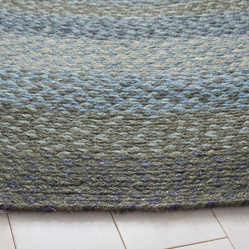 Braided BRD652 Flat Weave Indoor Area Rug - Light Blue/Green - 4'x6' Oval - Safavieh