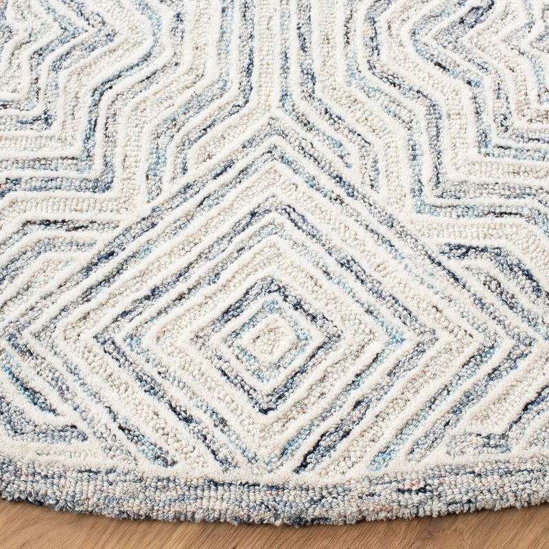 Capri CPR215 Tufted Indoor Area Rug - Beige/Blue - 6'x9' - Safavieh