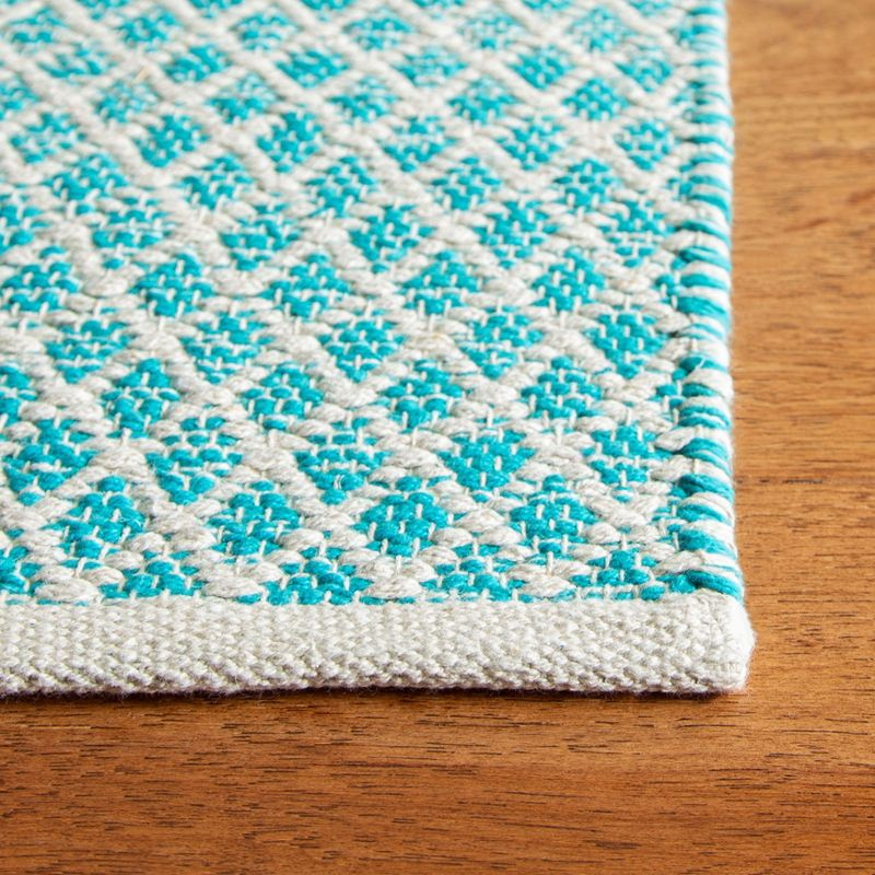 Montauk MTK601 Hand Woven Indoor Accent Rug - Turquoise/Ivory - 4'x4' - Safavieh