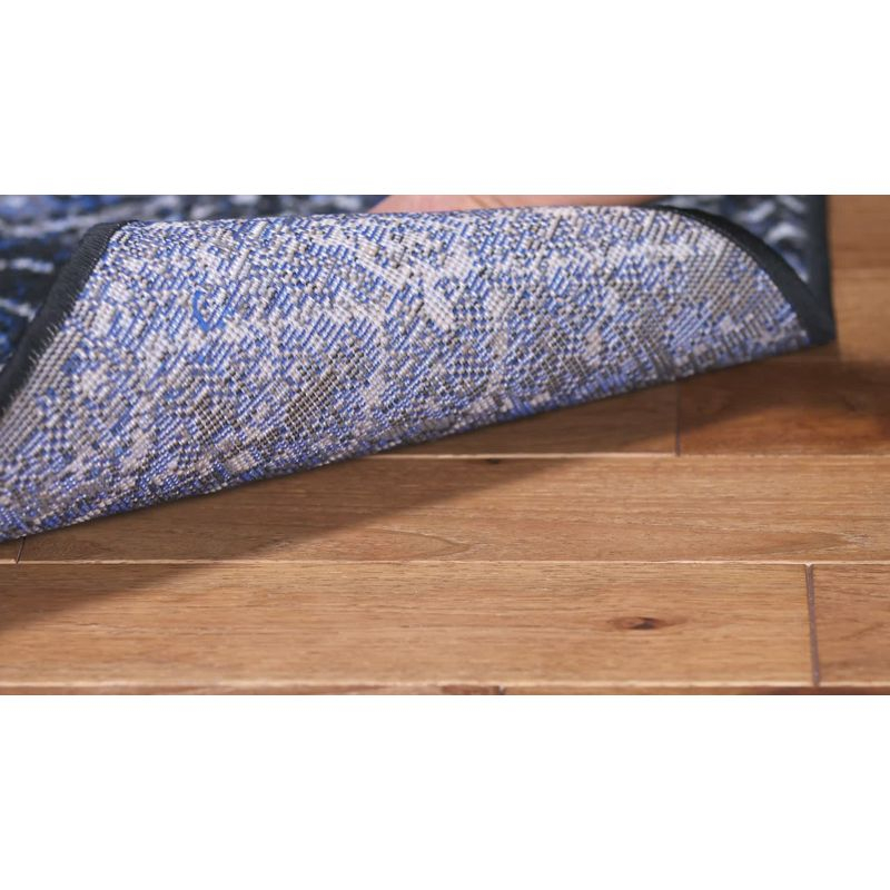 Adirondack ADR111 Machine Made Indoor Runner - Silver/Multi - 2'-6"x10' - Safavieh
