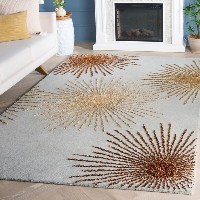 Soho SOH712 Hand Tufted Indoor Accent Rug - Light Blue/Multi - 3'6"x5'6" - Safavieh.