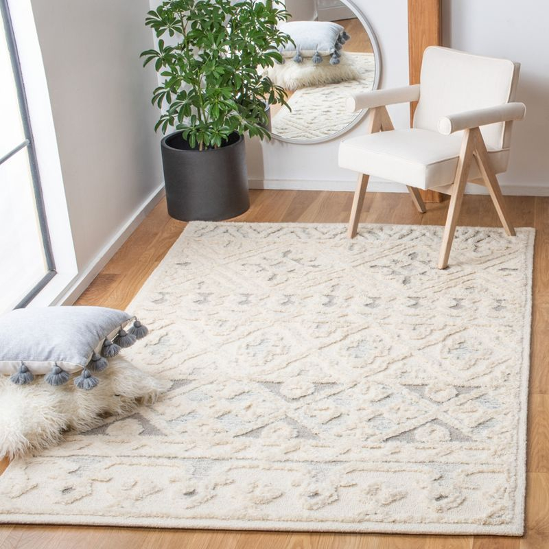 Metro MET110 Hand Tufted Indoor Area Rug - Ivory/Grey - 8'x10' - Safavieh