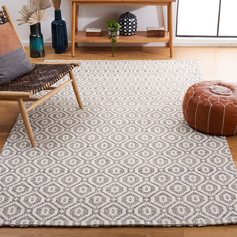 Marbella MRB325 Hand Woven Area Rug - Grey/Ivory - 8'x10' - Safavieh.