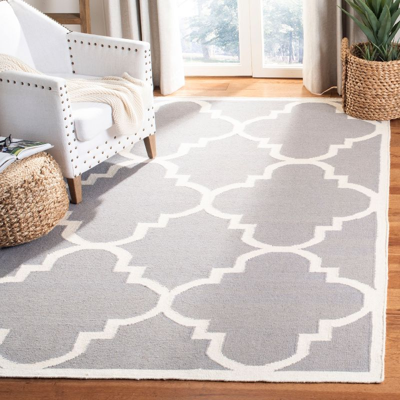 Dhurries DHU633 Hand Woven Area Rug - Grey/Ivory - 5'x8' - Safavieh.