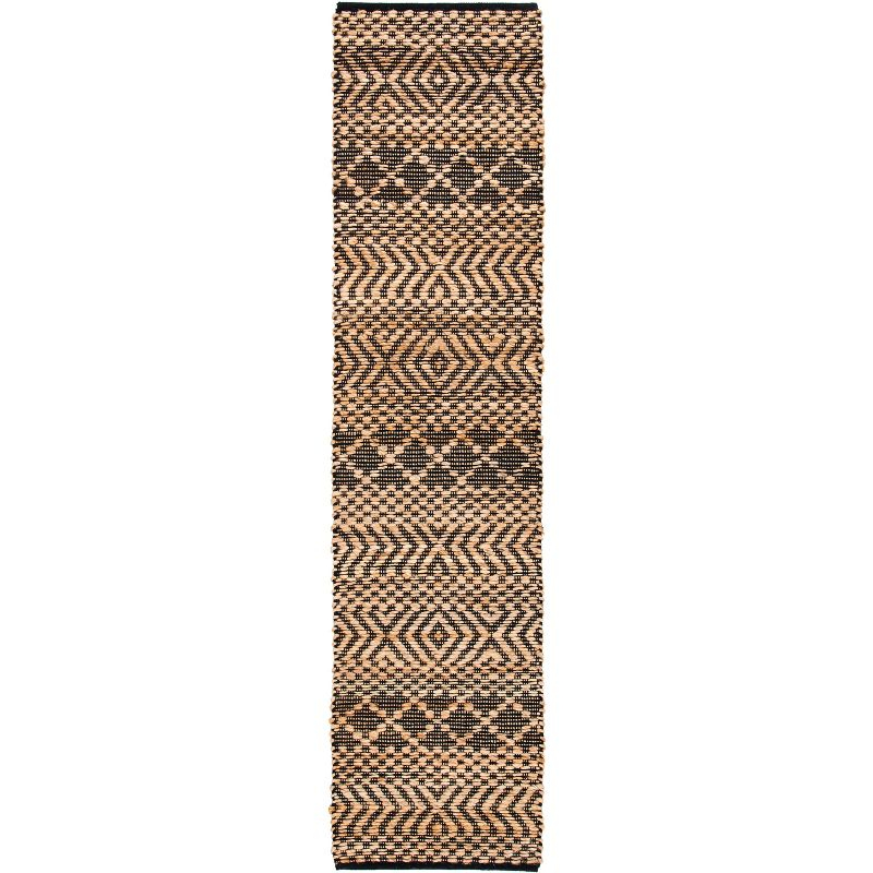 Kilim KLM455 Hand Woven Runner Rug - Natural/Black - 2'3"x9' - Safavieh.