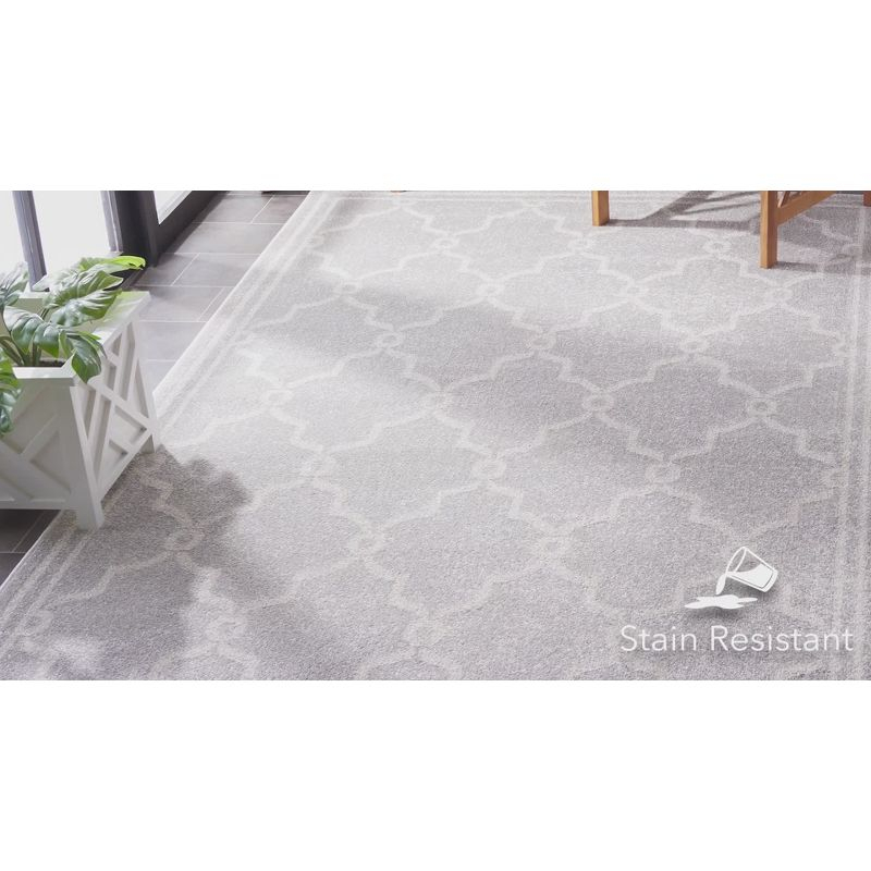 Amherst AMT414 Power Loomed Indoor Runner Rug - Dark Grey/Beige - 2'3"x11' - Safavieh