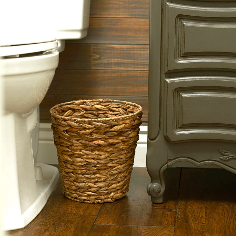 Wicker Waste Basket, Woven Leaf Basket with Wire Frame