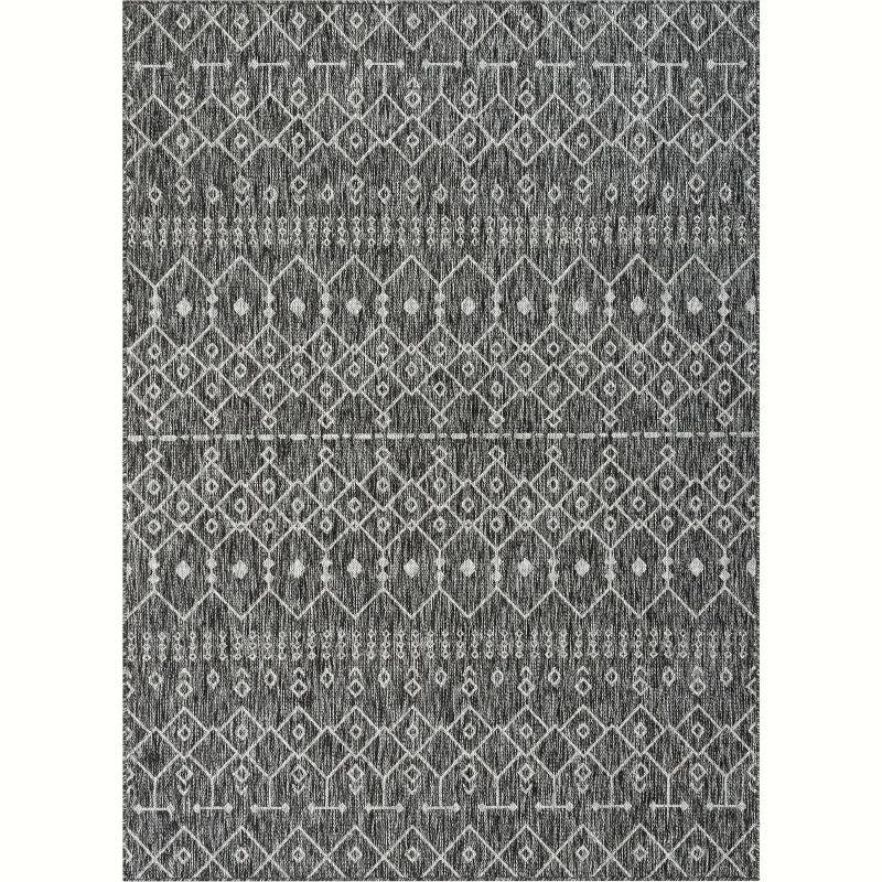 Well Woven Nors Dark Grey Indoor/Outdoor Flat Weave Pile Nordic Lattice Pattern Area Rug (5'3" x 7'3")