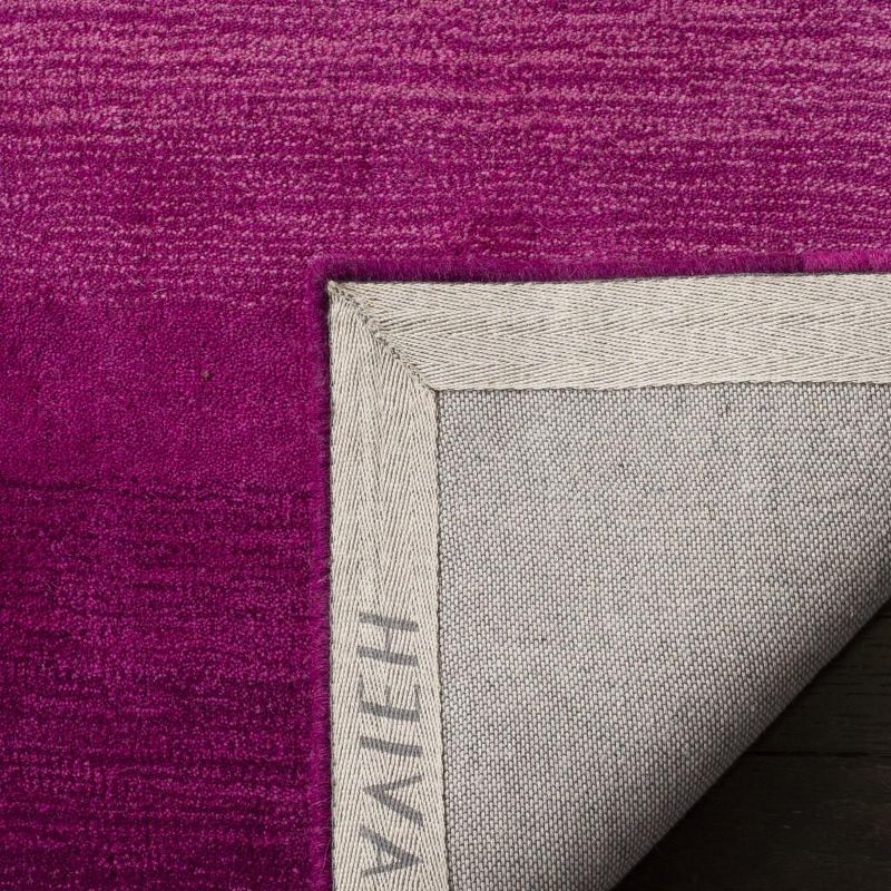Soho SOH712 Hand Tufted Indoor Accent Rug - Pink - 2'x3' - Safavieh.