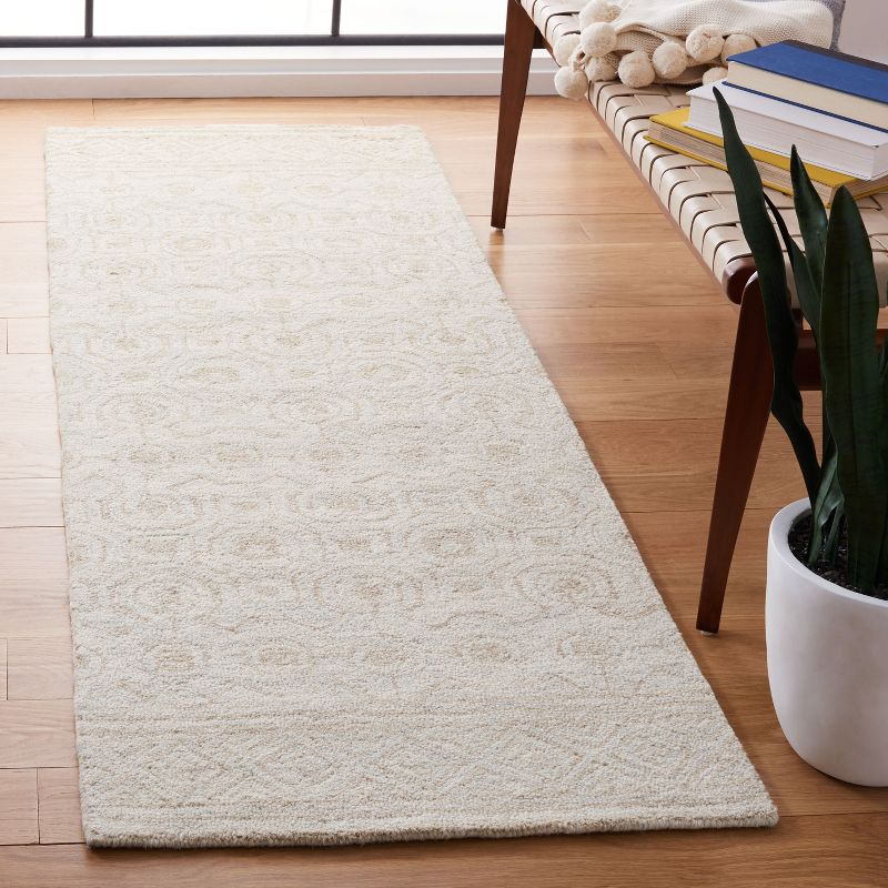 Micro-Loop MLP950 Hand Tufted Indoor Runner Rug - Ivory/Light Green - 2'3"x7' - Safavieh