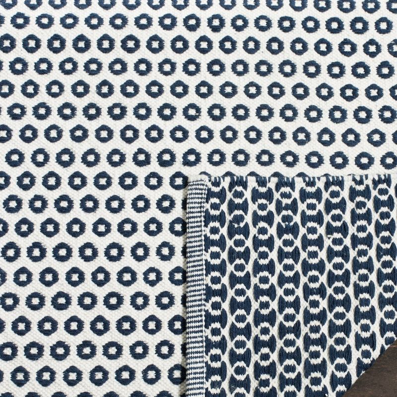 Montauk MTK616 Hand Woven Indoor Runner Rug - Navy/Ivory - 2'3"x7' - Safavieh