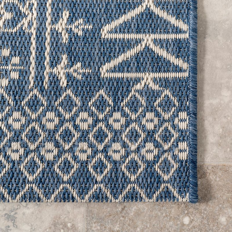 Nuloom Kandace Geometric 6x9 Indoor/Outdoor Area Rug for Living Room Patio Deck Front Porch Kitchen, Blue/Ivory