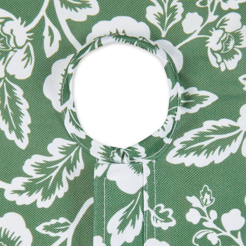Design Imports  Artichoke Green Floral Print Outdoor Tablecloth With Zipper 60X84