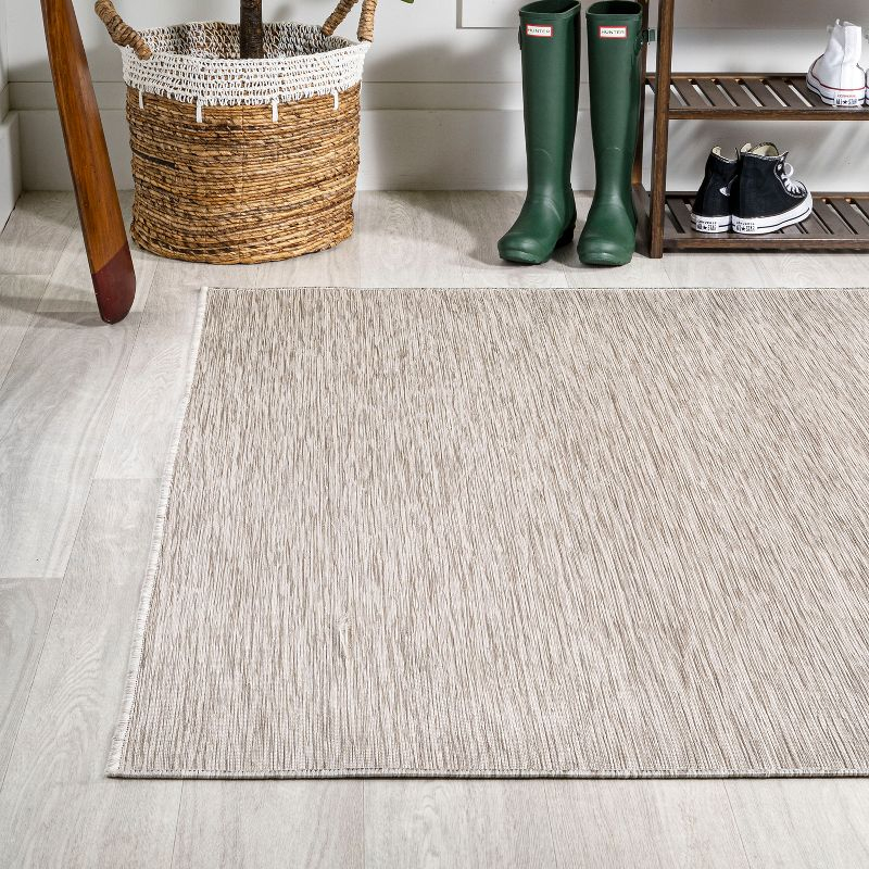 4'x6' Ethan Modern Flatweave Solid  Area Rug, Light Gray - JONATHAN Y