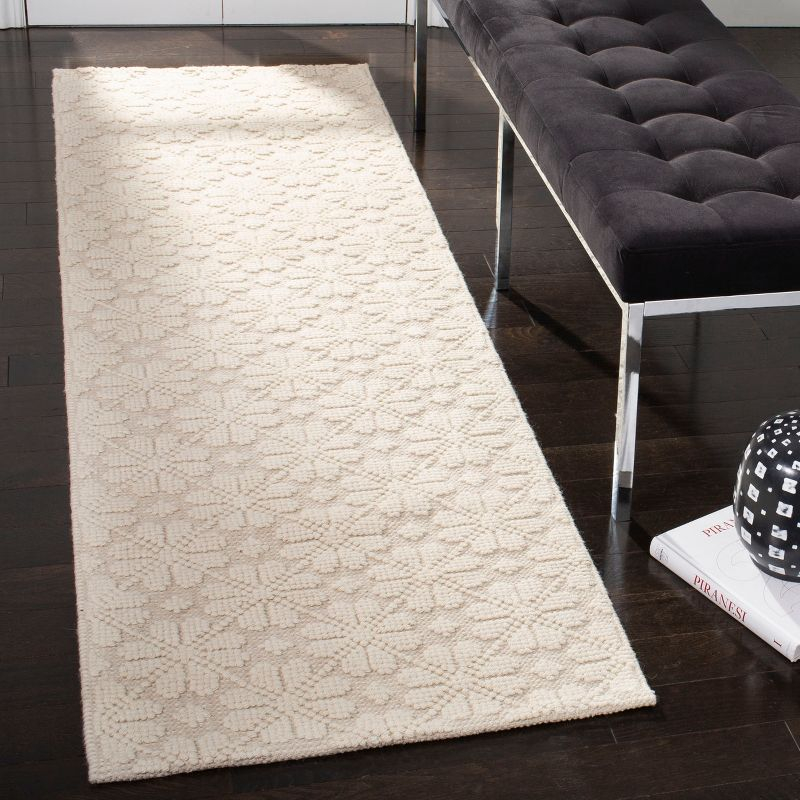 Vermont VRM303 Hand Woven Runner Rug - Ivory - 2'3"x6' - Safavieh.