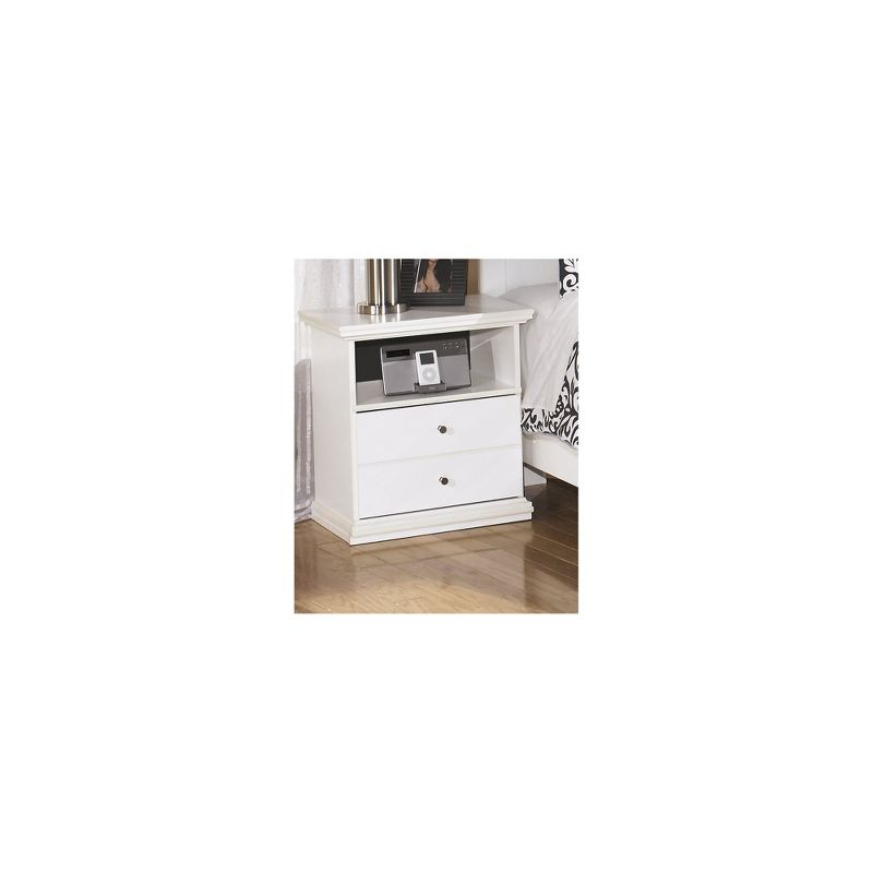 Signature Design by Ashley Casual Bostwick Shoals Nightstand, White