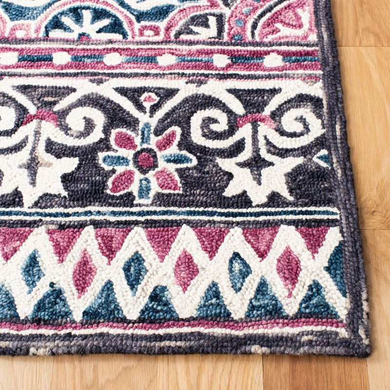 Micro-Loop MLP632 Hand Tufted Area Rug - Ivory/Pink - 5'x5' - Safavieh.