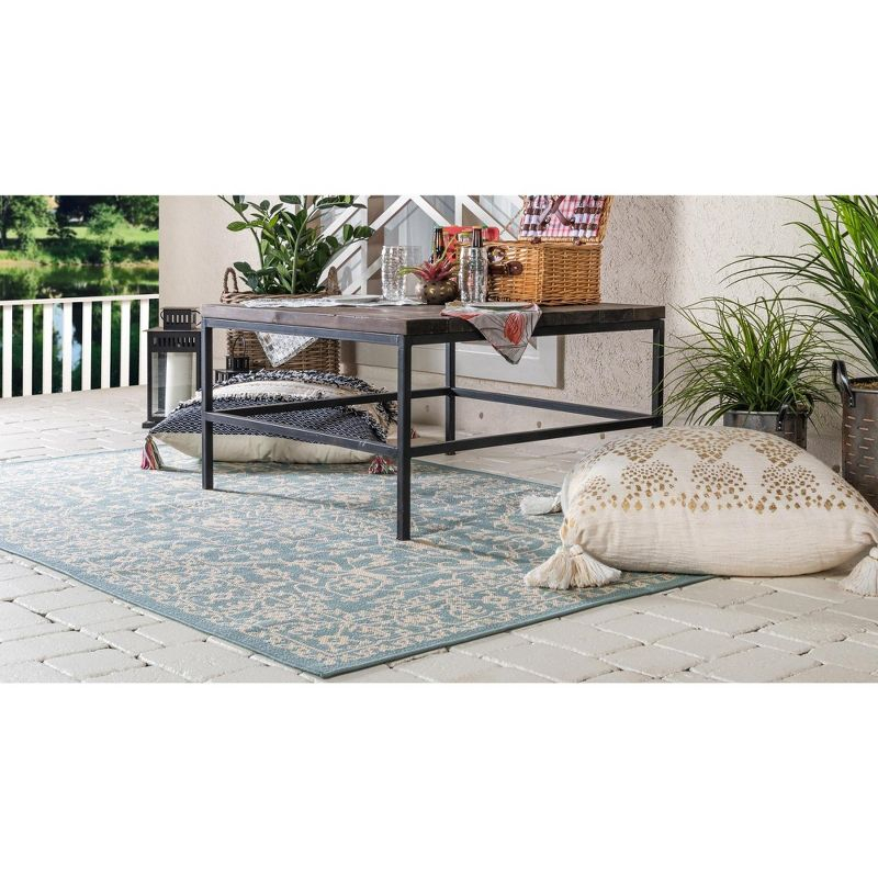 Unique Loom Outdoor Botanical Collection Area Rug - Allover (2'  x 3' 1" Rectangle Light Blue/Beige)