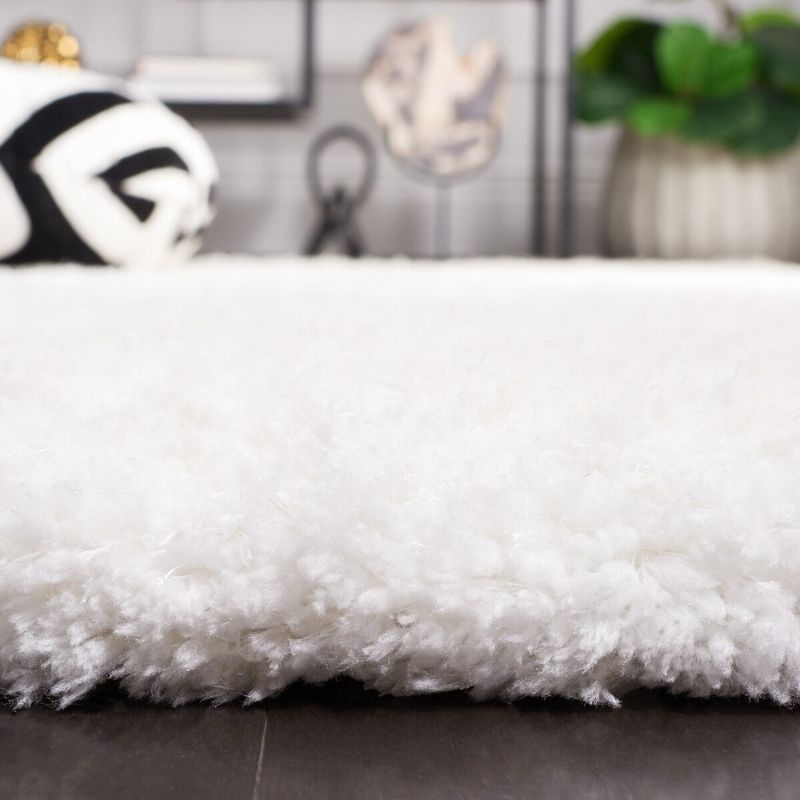 Express Shag SGE620 Hand Tufted Indoor Area Rug - Ivory - 5'x8' - Safavieh