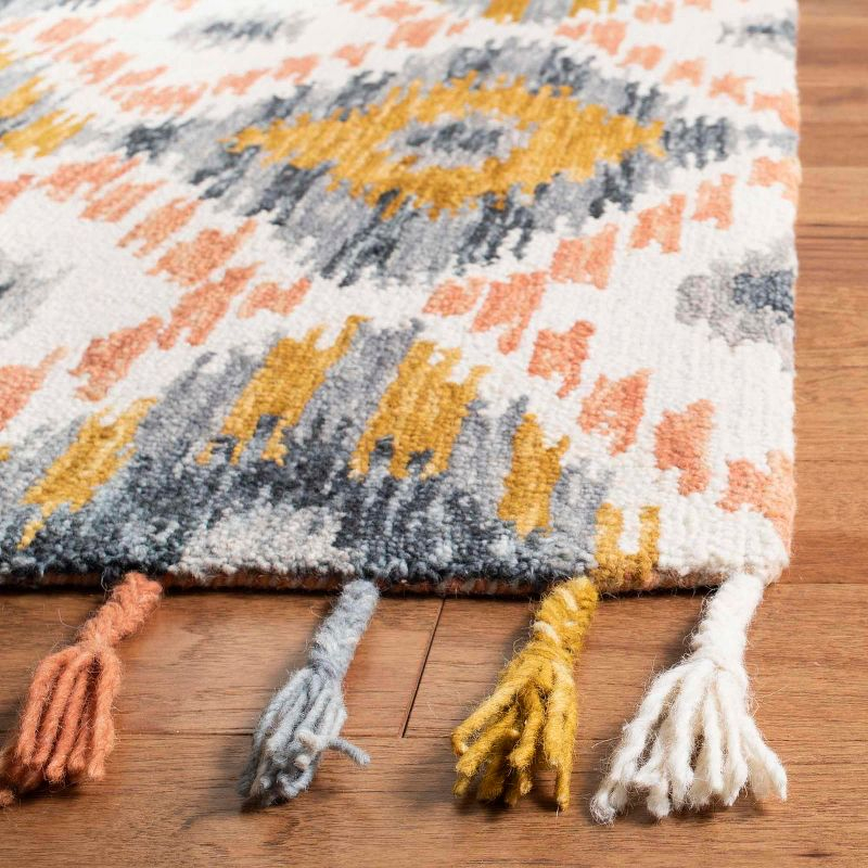 Suzani SZN201 Hand Hooked Indoor Accent Rug - Ivory/Gold - 3'x5' - Safavieh.