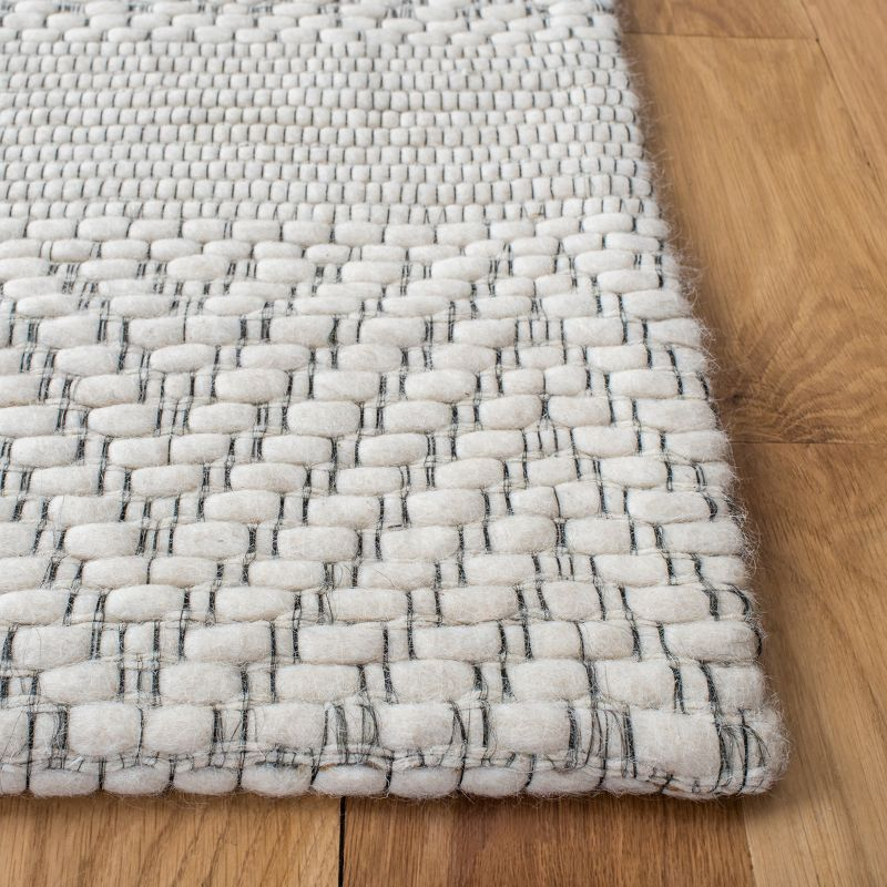 Marbella MRB554 Power Loomed Indoor Accent Rug - Ivory - 4'x6' - Safavieh