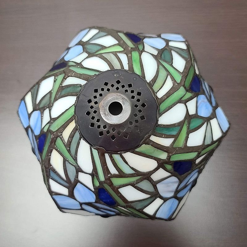 Amora Lighting Tiffany Style Iris Table Lamp 15" Tall