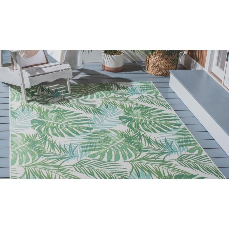 Barbados BAR592 Power Loomed Indoor/Outdoor Area Rug - Green/Teal - 6'6"x9'4" - Safavieh.