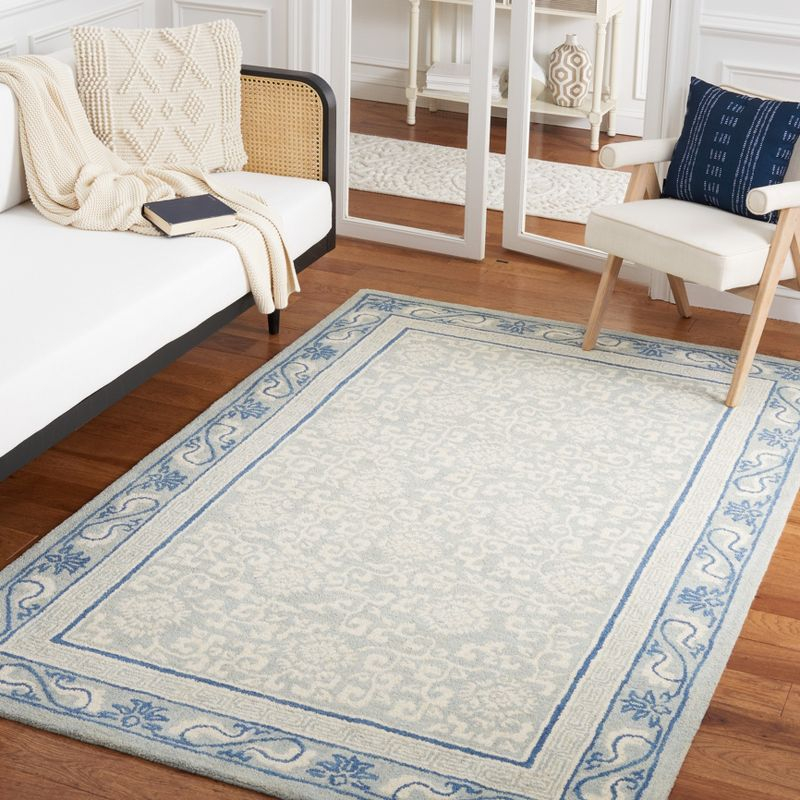 Antiquity AT860 Hand Tufted Indoor Area Rug - Light Blue/Ivory - 6'x6' - Safavieh