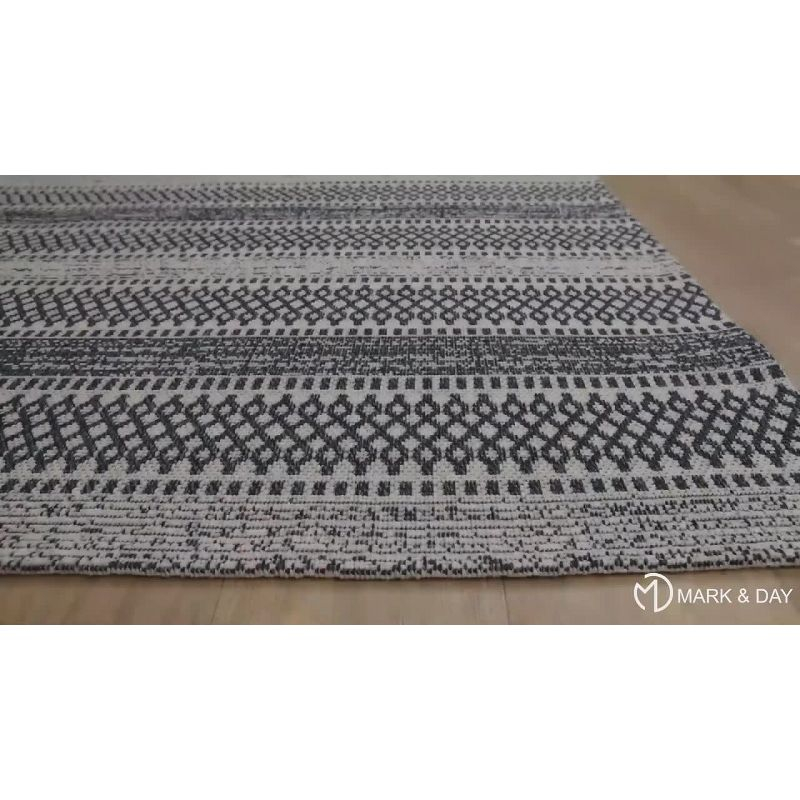 Livabliss La Casa 6'7"x9' Rectangle Woven Indoor Area Rugs Black