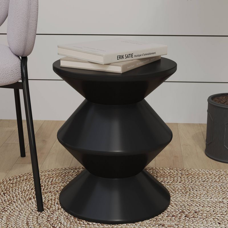 Leisuremod Aura Modern Plastic Side End Table, Indoor and Outdoor Use in Black