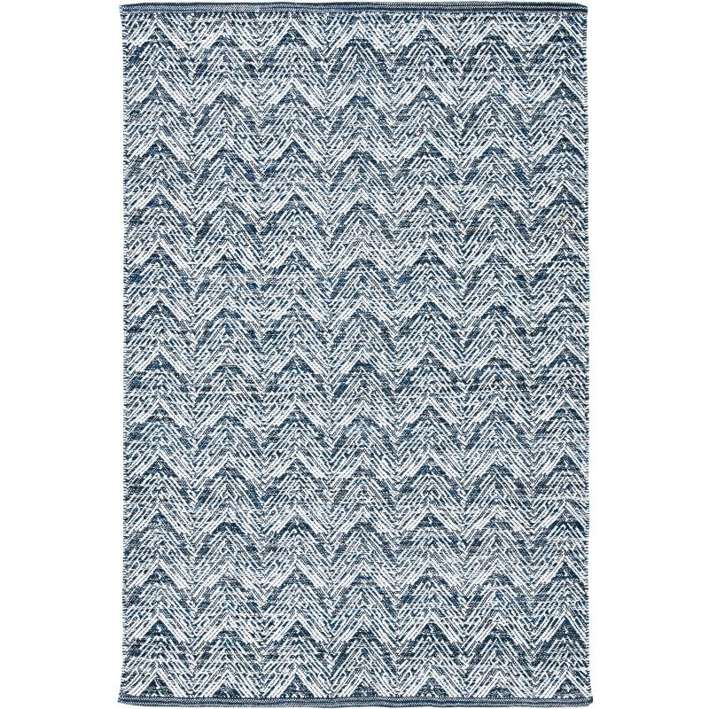 Kilim KLM401 Hand Woven Area Rug - Navy - 4'x6' - Safavieh