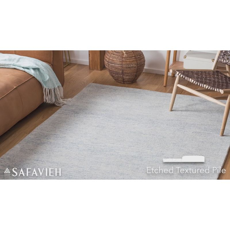 Metro MET867 Hand Tufted Indoor Accent Rug - Blue/Ivory - 3'x5' - Safavieh