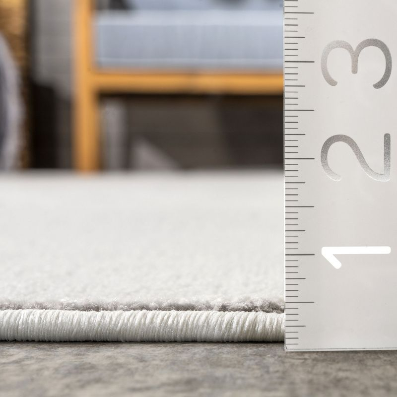 Nuloom Veronica Geometric 5x8 Indoor Area Rug for Living Room Bedroom Dining Room Kitchen, Beige/Ivory