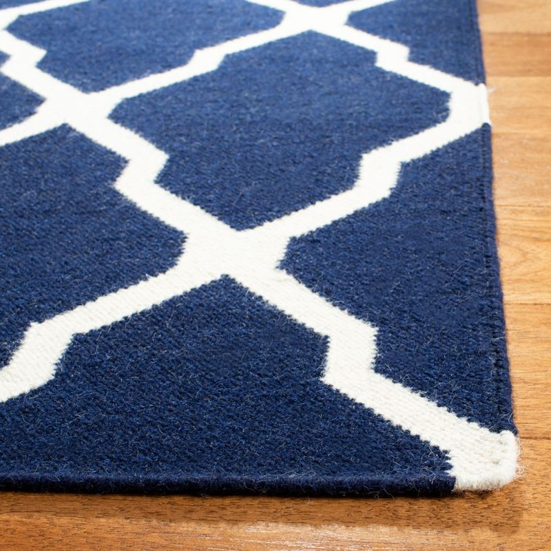 Dhurries DHU634 Hand Woven Area Rug - Navy/Ivory - 5'x8' - Safavieh.