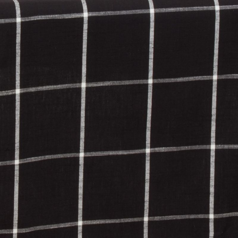 Saro Lifestyle Dining Table Runner With Large Plaid Design, Black, 16" x 72"