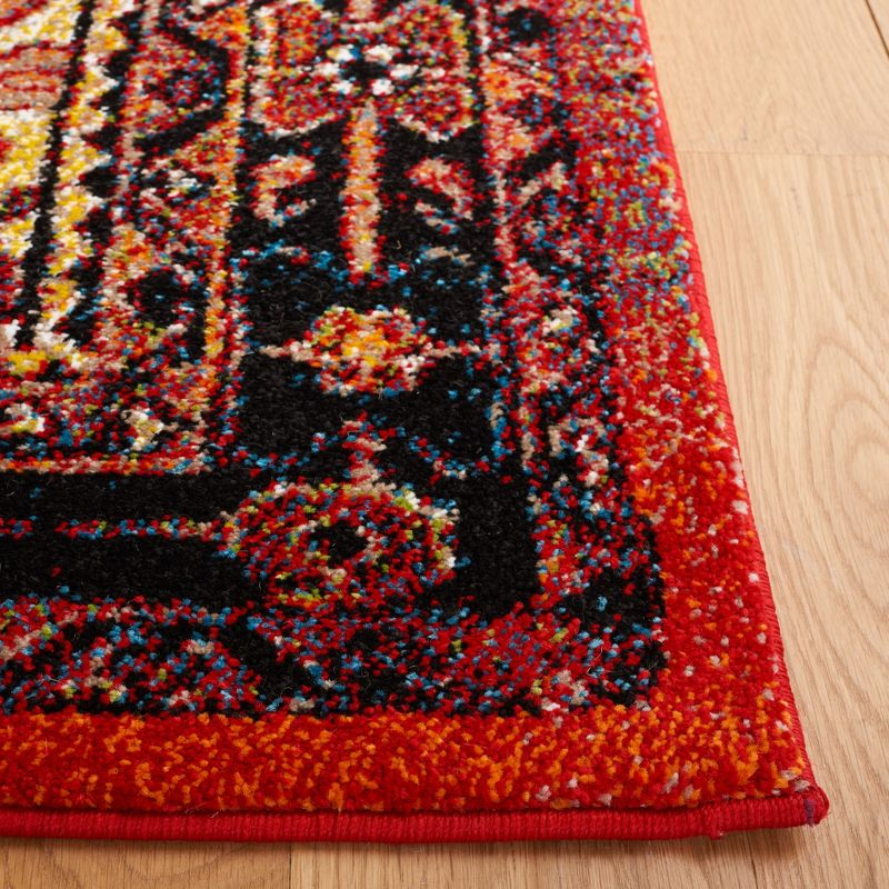 Vintage Hamadan VTH202 Power Loomed Area Rug - Red/Black - 5'3"x7'6" - Safavieh.
