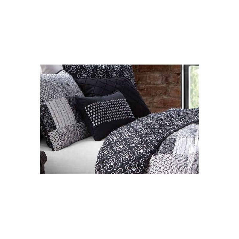 Geneva Home Fashions Queen 5pc Avondale Manor Evangeline Quilt & Sham Set Black: Geometric Pattern, Midweight Fabric, Machine Washable