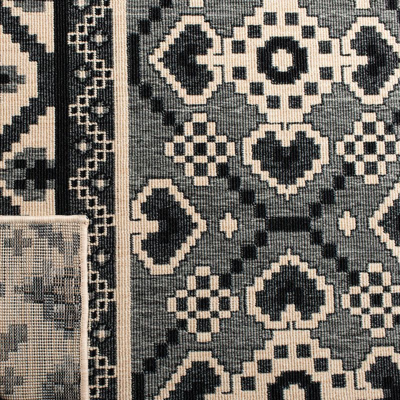 Veranda VER097 Power Loomed Indoor/Outdoor Accent Rug - Black/Beige - 2'7"x5' - Safavieh.