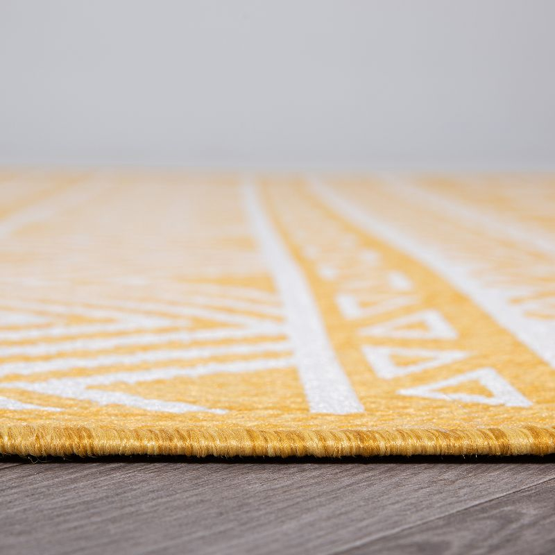 World Rug Gallery Distressed Geometric Bohemian Textured Flat Weave Indoor/Outdoor Area Rug - YELLOW 2'x7'