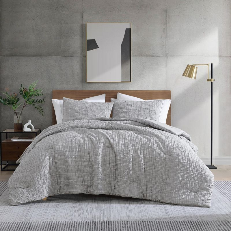 Kenneth Cole Serenity Wavy Lines Grey 3 Piece Comforter Set- Full/Queen