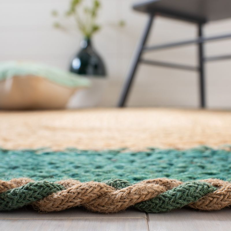 Natural Fiber NFB261 Hand Loomed Area Rug - Natural/Green - 7'x9' Oval - Safavieh.