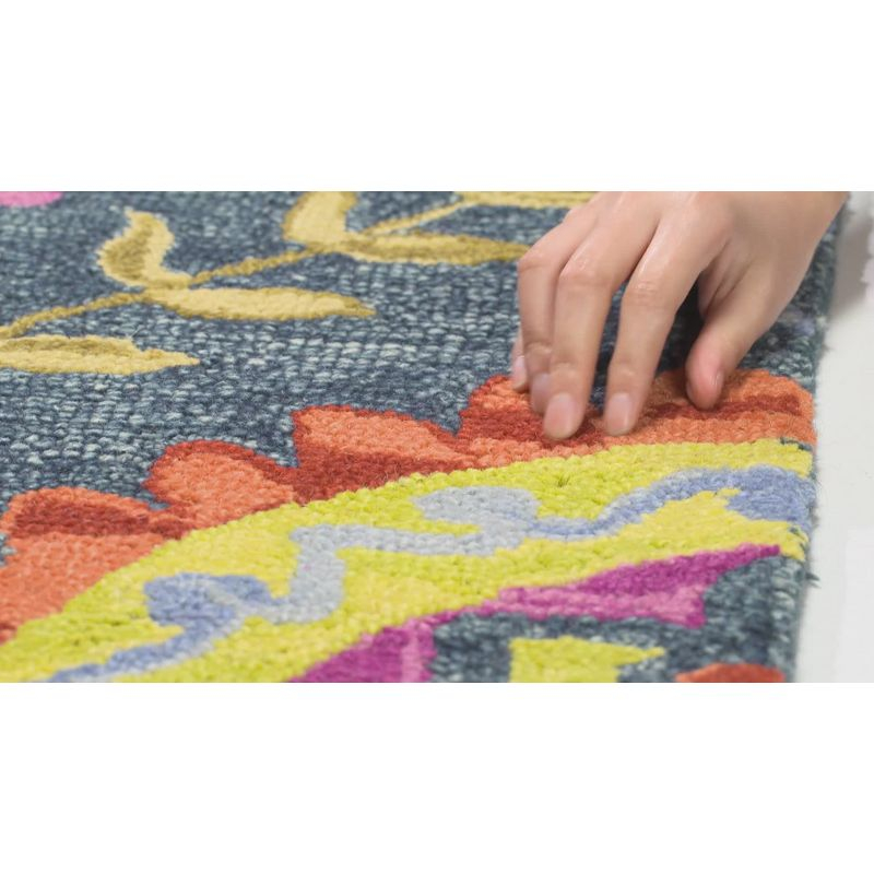 Suzani SZN374 Hand Hooked Indoor Area Rug - Grey/Multi - 8'x10' - Safavieh