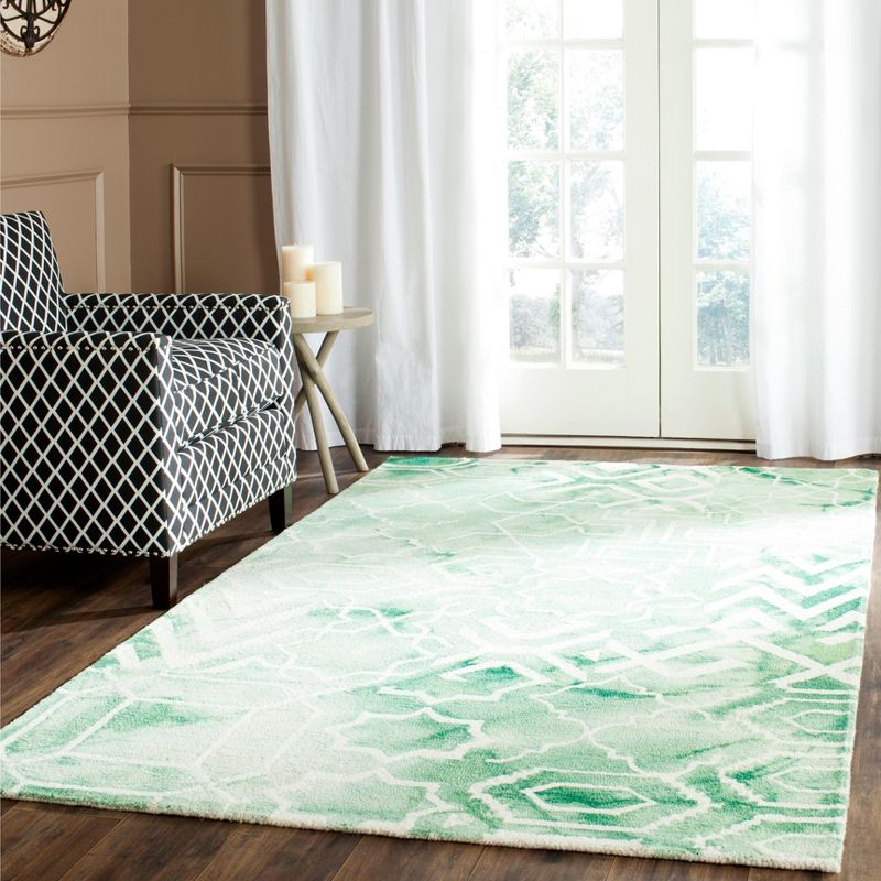 Dip Dye DDY678 Hand Tufted Area Rug - Green/Ivory - 5'x8' - Safavieh.
