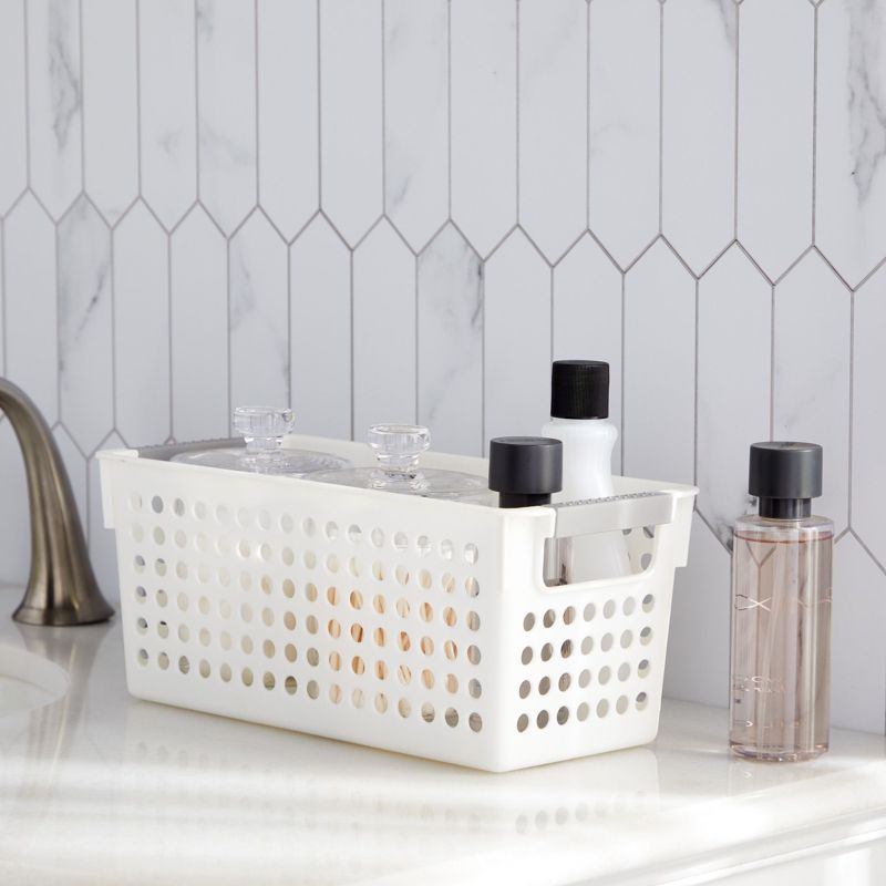 Farmlyn Creek 4 Pack Plastic Baskets for Organizing, Small Bins with Handles for Kitchen, Bathroom, Laundry, Shelf (White, 5 Inches)