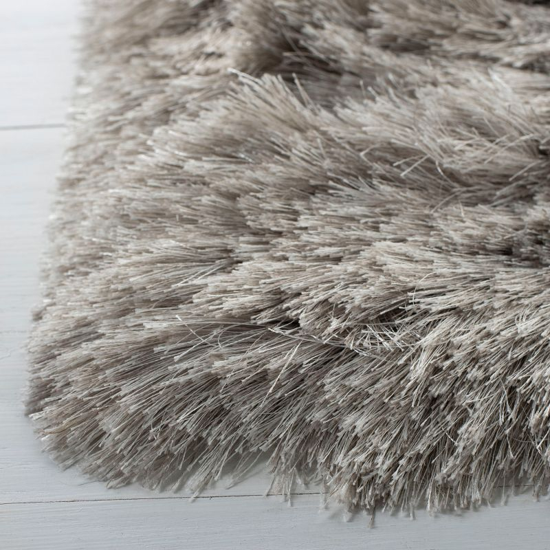 Ocean Shag OCG101 Hand Tufted Indoor Accent Rug - 4'x4' - Light Grey - Safavieh